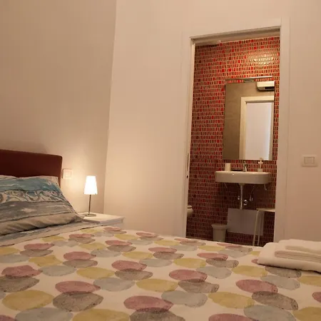 Sanbiagio, 25 Penzion