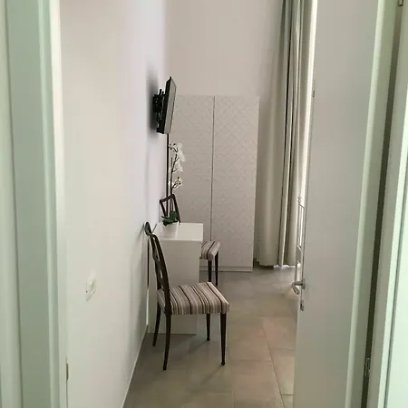 Sanbiagio, 25
