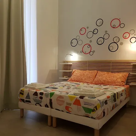 Guest house Sanbiagio, 25 Naples
